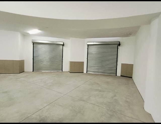 INDUSTRIAL PROPERTY TO RENT IN HALFWAY HOUSE